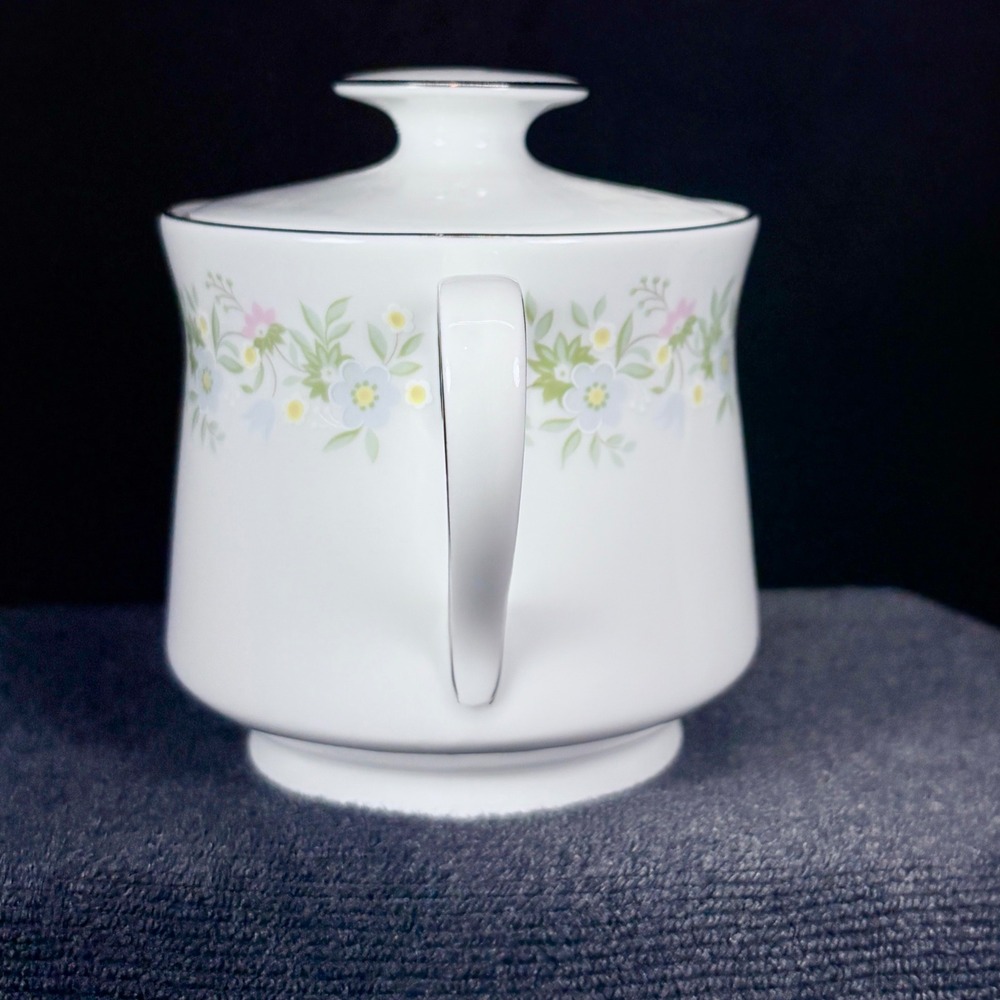 Johann Haviland Bavarian China Forever Spring Creamer & Sugar - Picture 10 of 16